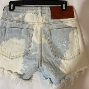 One teaspoon shorts